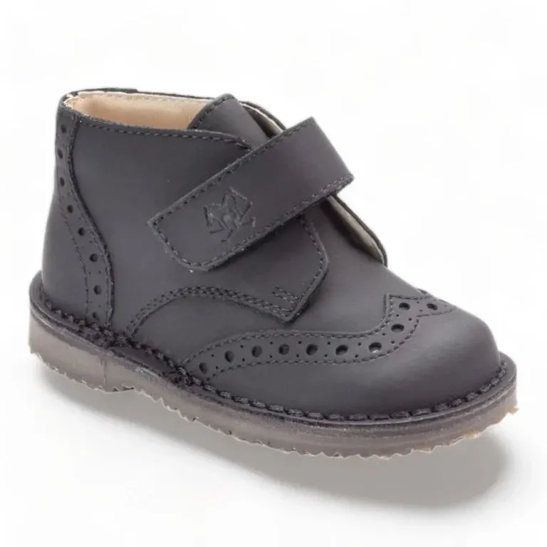 539 - Black Sahara Leather Velcro for Toddler/Boy by London Kids