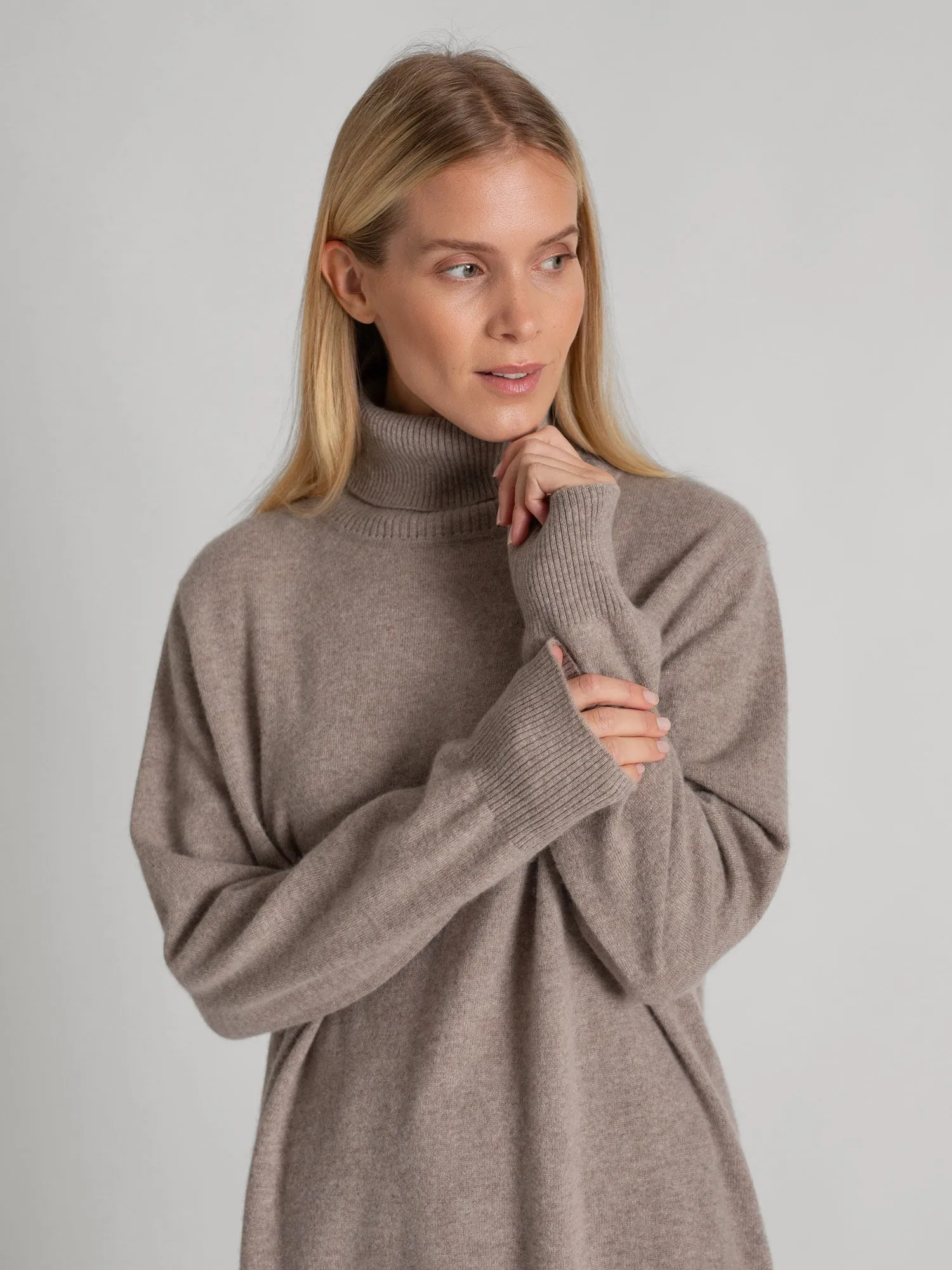 Cashmere sweater "Dagny polo" - toast