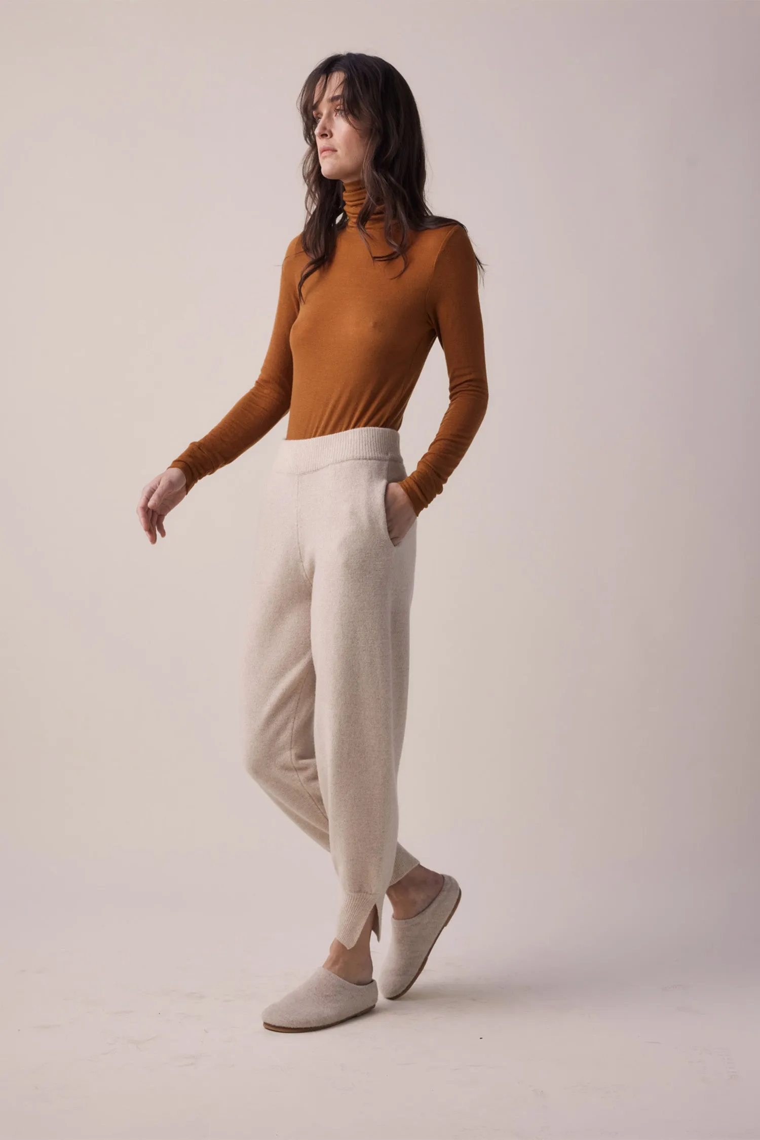 Cashmere wool blend sweater jogger pants