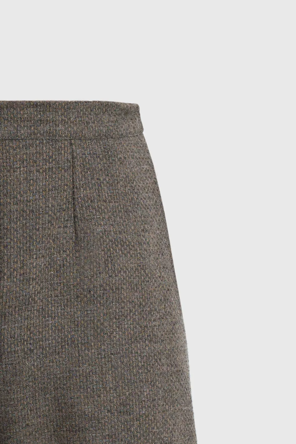 Curved Wool Pants