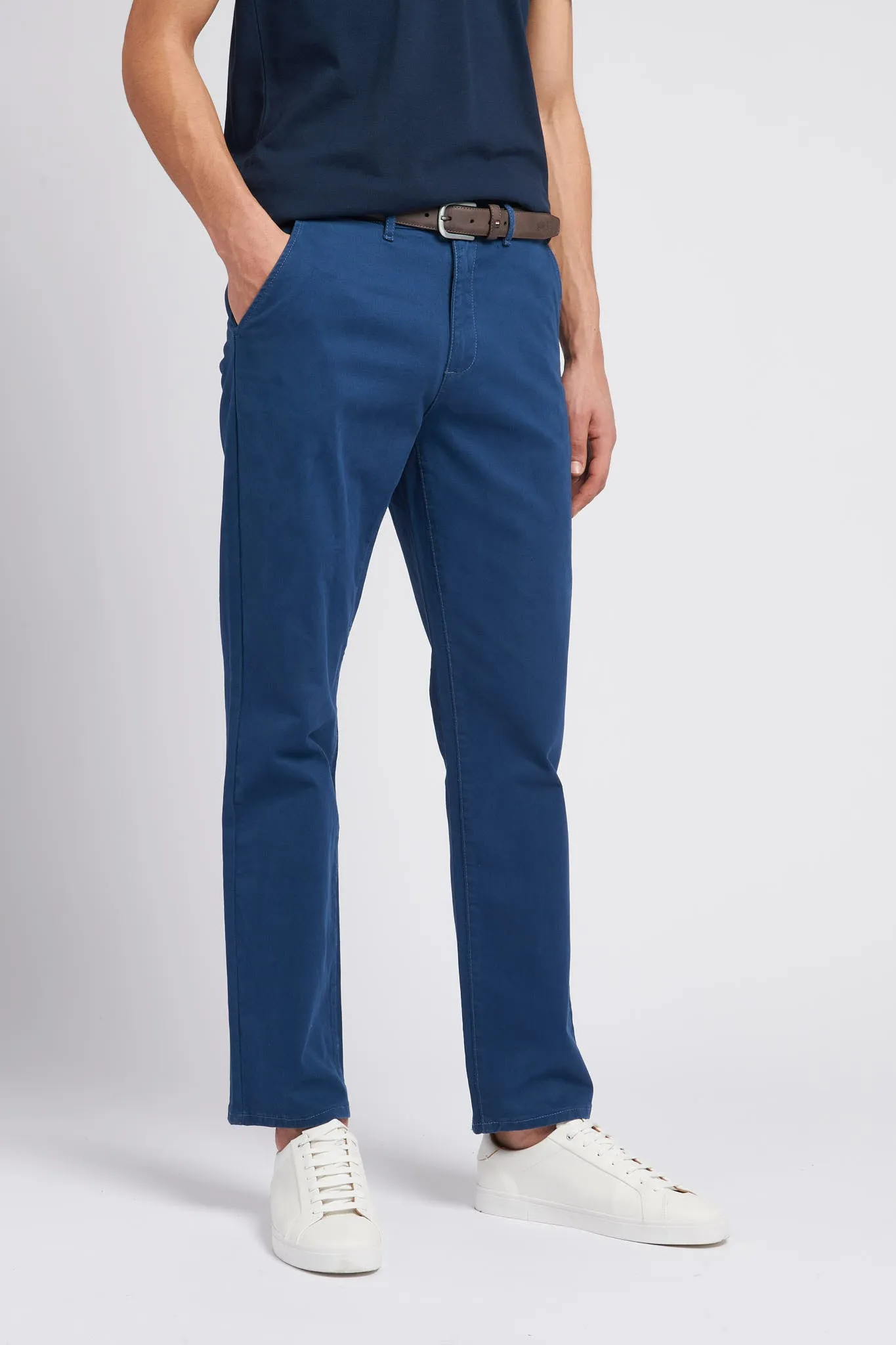 Mens Everyday Chino in Insignia Blue