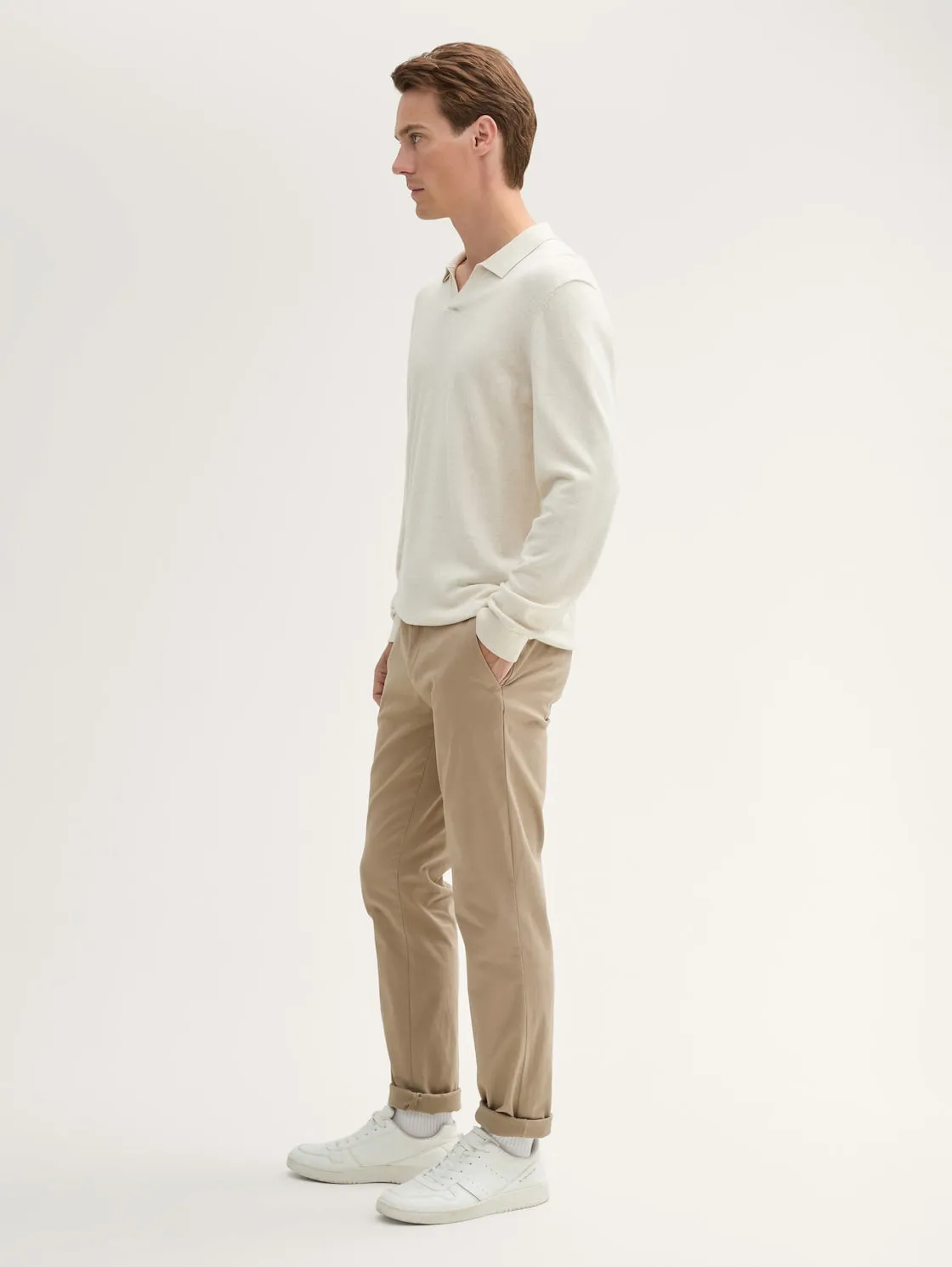 SLIM SOFT CHINO WITH BELT