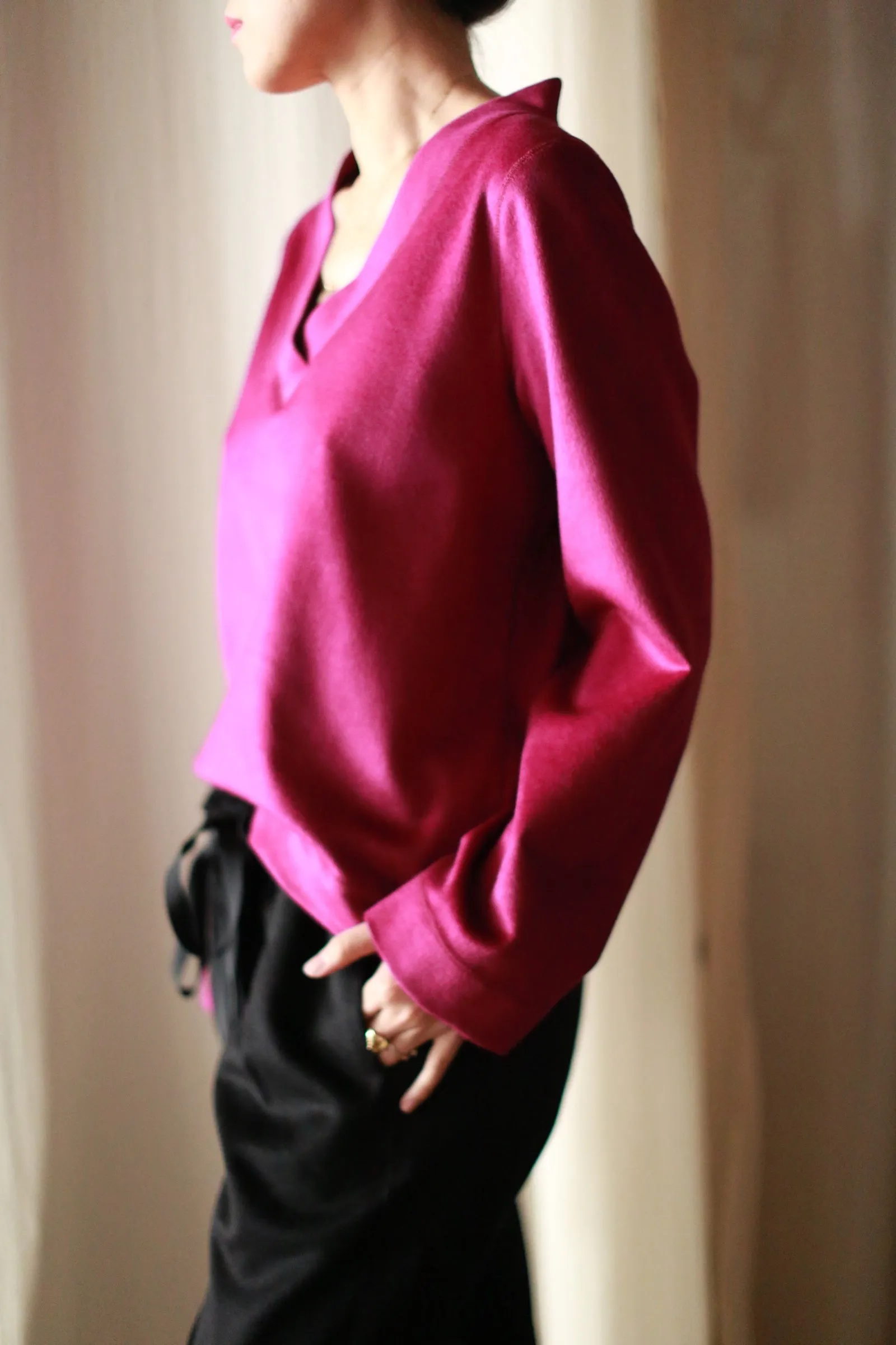 V-Neck Cashmere Pullover | Fuchsia